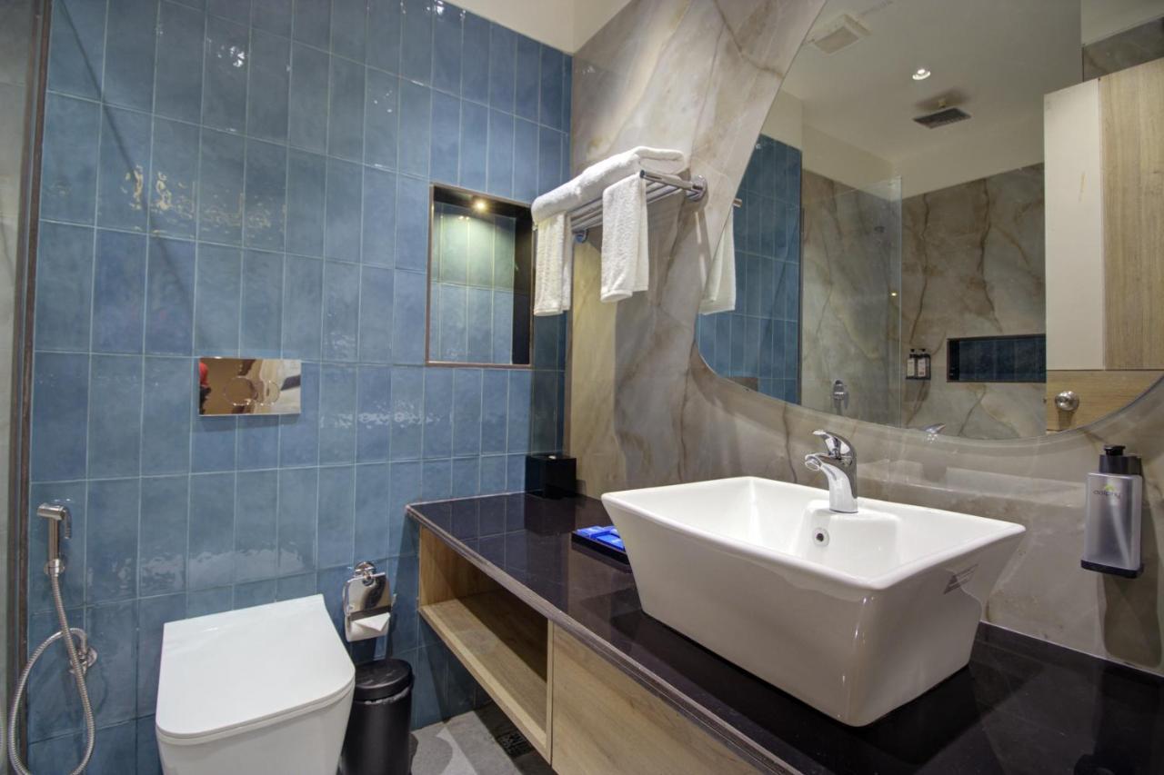 Cygnett Collection K K Hotel Faizābād Zewnętrze zdjęcie